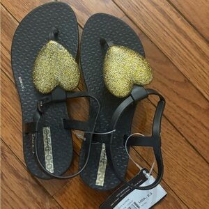 Ipanema Kids Slippers with Gold Heart